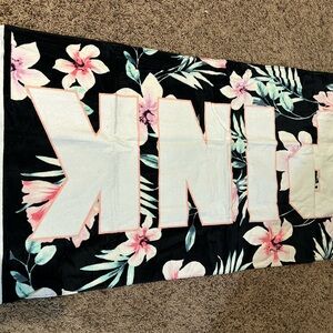 New VS Pink Towel